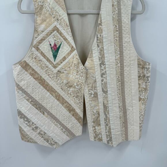 Vintage 90s handmade Quilted Vest - Picture 6 of 7